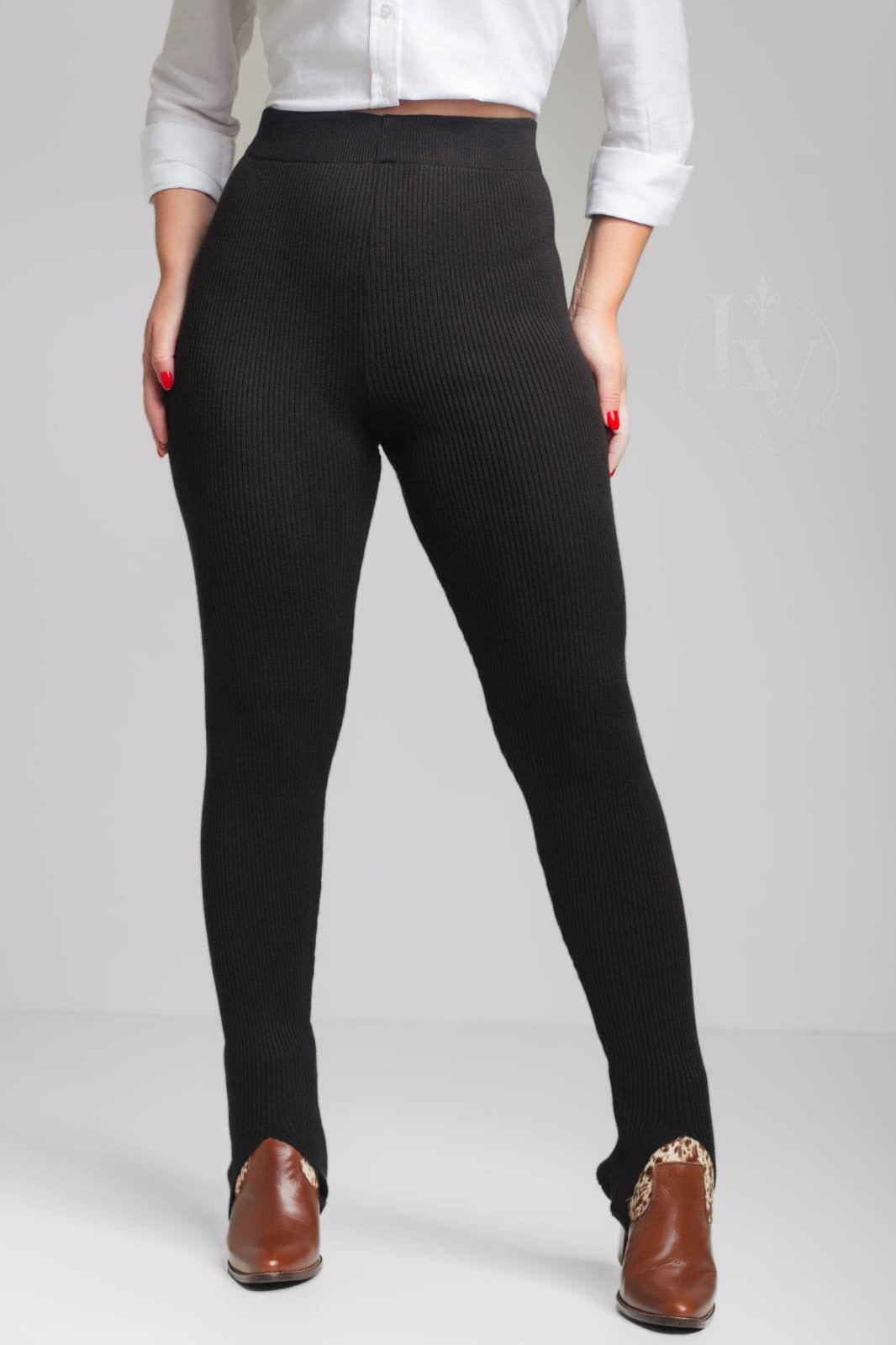 Calça Fuseau com Elastano - Preta