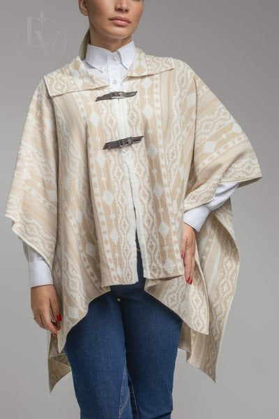 Capa Pampeana - Off White/Bege