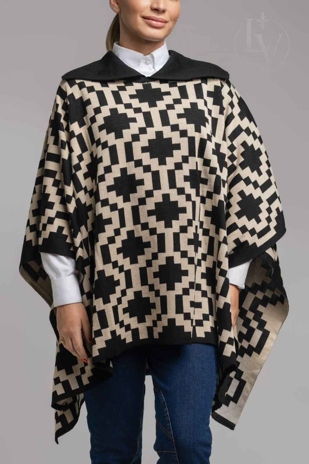 Poncho Missionera - Preto/Bege