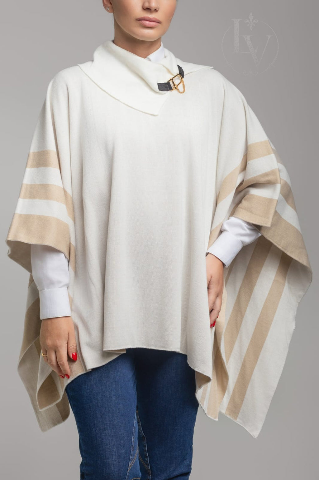 Poncho Querência - Off White/Bege
